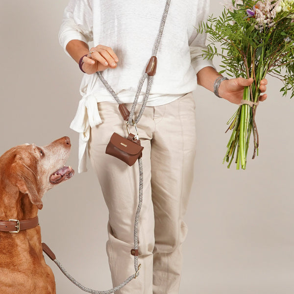 Metro Hands Free Shoulder Dog Leash – High 5 Pets B.V.